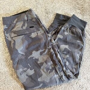 Prana Cargo Pocket Camo Hiking Jogger